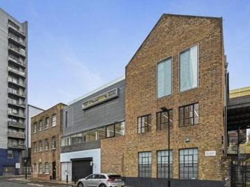 Micawber Street, London, Leisure Facility To