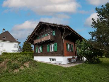 Mietobjekt – Erstvermietung: Heimeliges Chalet trifft...