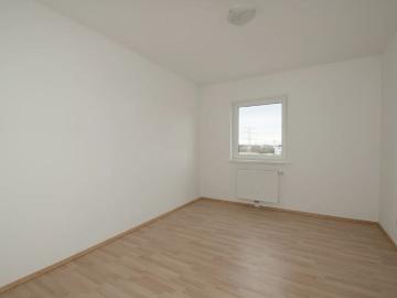 Mietwohnung 220 68 m² mit Loggia und Balkon ca.7.0 m²...