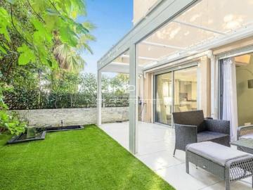 MONT BORON superbe 2P avec jardin, terrasse et vue dégagée