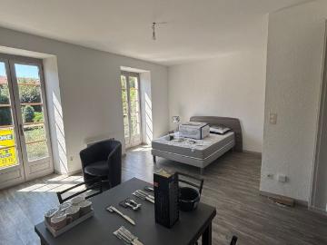 MONTBELIARD PROCHE CENTRE Studio meublé, Montbeliard 25200