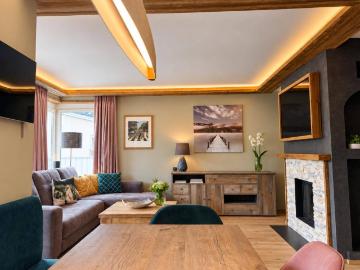 Möblierte 4 Zimmer Maisonettewohnung