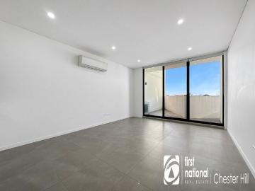 Modern 1 Bedroom Unit in Central Location