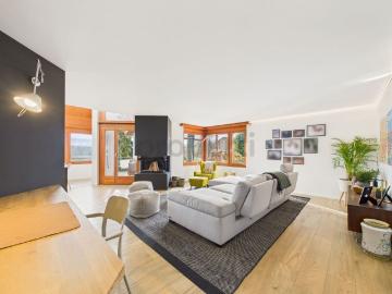 Modern 9 room single family house with garden in...