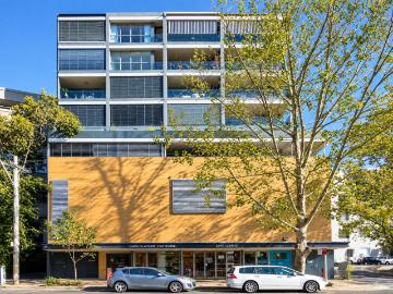 modern one bedroom apartment in the heart of st leonards
