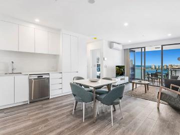Modern Southport Apartment in Prime Location