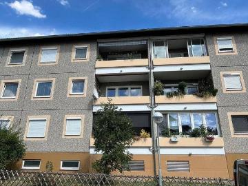 Modern sanierte 3 Zimmer Wohnung mit Balkon, Klima,...
