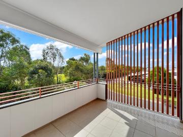 Modern townhouse living in the heart of Bells Reach