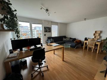 Moderne, möblierte 2 Zimmer Wohnung mit Balkon...