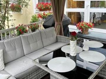 Moderne, sehr ruhige 2 Zi. Wohnung mit ca. 16 m²...