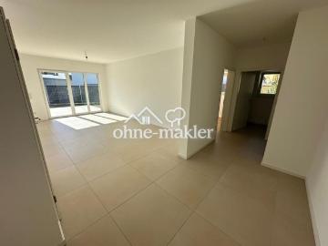 Moderne 2,5 Zimmer Erdgeschosswohnung