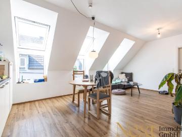 Moderne 2 Zimmer Dachgeschosswohnung mit hochwertiger...
