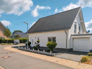 Modernes Einfamilienhaus in Top Lage mit sonniger...