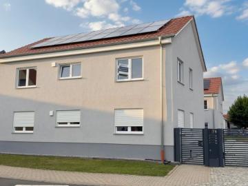 RESERVIERT! Moderner Wohn t raum in Erfurt Ermstedt...