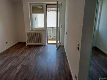 Modernisierte 70m² Wohnung mit Loggia in Greinsfurth bei...