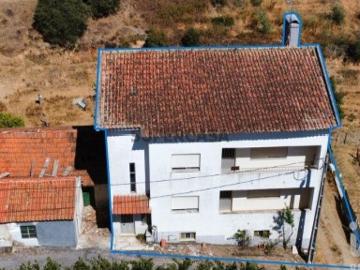 Moradia bi familiar em Proença a Nova e Peral de 228 m²