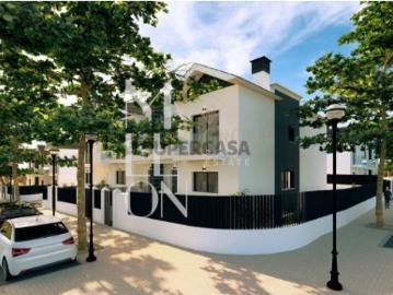 Moradia T4