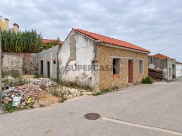 Moradia T2+1 com Projeto Aprovado | Dagorda, Cadaval...