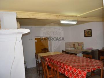 Moradia T3 em Ribeira de Nisa e Carreiras