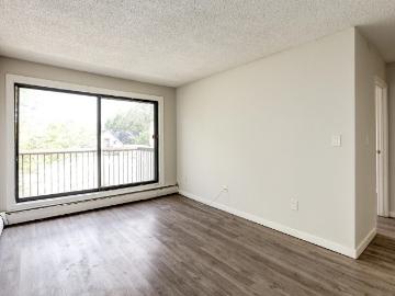 Mosaic Manor 2 Bedroom Apartment for Rent at 1454 Rae...