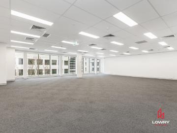 Move In Ready Offices Near Transport & Hospitals