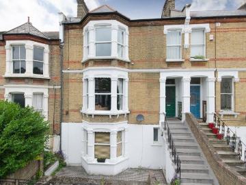 Musgrove Road, London SE14, 2 bed flat to rent, £2,000...