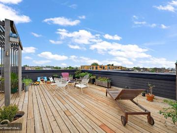 Superb furnished apartment for rent in Villeray