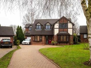 Nab Hill Court, Leek, 5 Bedroom Detached