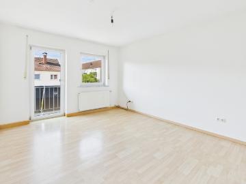 Nahe Uniklinik: Reihenmittelhaus mit Garten und Garage...
