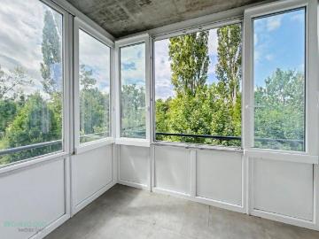 NATURNAH WOHNEN ZWEI ZIMMER WOHNUNG MIT TERRASSE