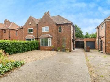 Nettleham Road, Lincoln, 3 Bedroom Semi detached