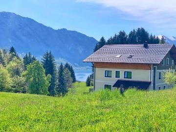 Neuwertige 2 Zimmerwohnung in traumhafter Alleinlage mit...