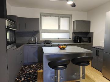Neuwertige 3 Zimmer Wohnung mit riesigem Balkon | 69 m²...