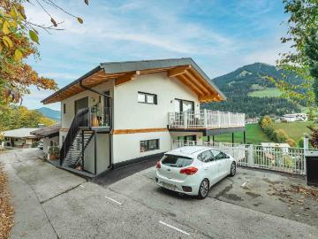Touristisch Nutzbar Neuwertiges Zweifamilienhaus am Sonnhang