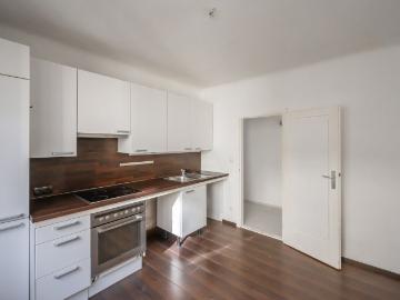 Neu Sanierungsbedürftige 3 Zimmer Neubauwohnung mit...