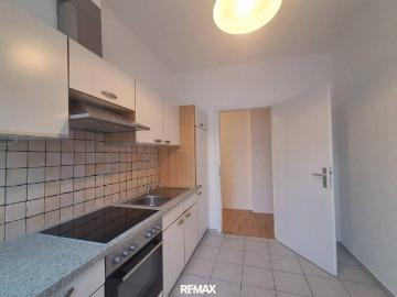 Neu renovierte 3 4 Zimmer Mietwohnung in Penzing...