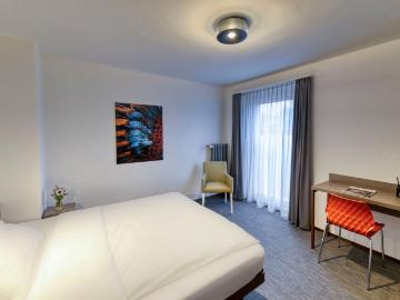 neu renoviertes, möbliertes Apartment F/A 18 in Emmenbrücke