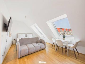 NEUBAU 2024 | STADLAU | 34 M² IM DACHGESCHOSS | VOLL...