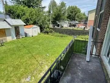New 58309562 5936 Avenue Albanie