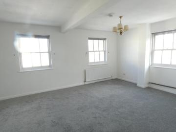 Newly decorated one bed spacious flat, Bow E3