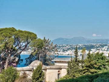 NICE MONT BORON CAP DE NICE APPARTEMENT 4 PIECES DE 96M²...