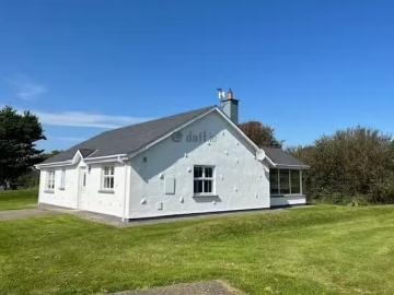 Just in! 1 Castlegardens, Saint Helen's, Rosslare...