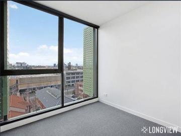North Facing Corner Apartment With City Views