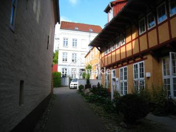 Nordermarkt: Großzügige, attraktive Altbauwohnung mit...