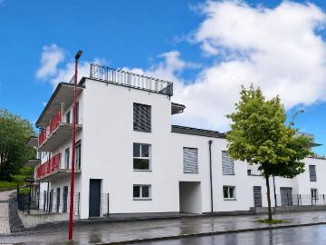NUR NOCH 4 EINHEITEN IM ERDGESCHOSS VERFÜGBAR * 2 4...