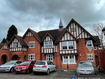 Oadby, Leicester, LE2 2 bed flat to rent £825 pcm £190 pw