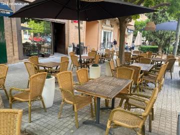 ¡Oportunidad única BAR CAFETERÍA con licencia, salida de...