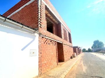 ¡OPORTUNIDAD ÚNICA EN ALCOLEA DEL RÍO! Invierte en tu...