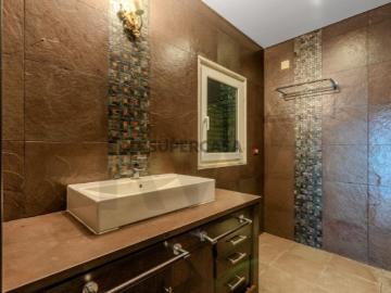 Oportunidade Única em Palmela: Moradia T4 com Piscina +...