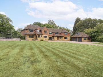 Pachesham Park, Oxshott KT22, 5 bed detached house to...
